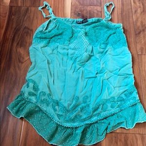 FASHION FUSE GREEN TOP